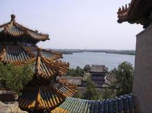 古建琉璃瓦的象征意义